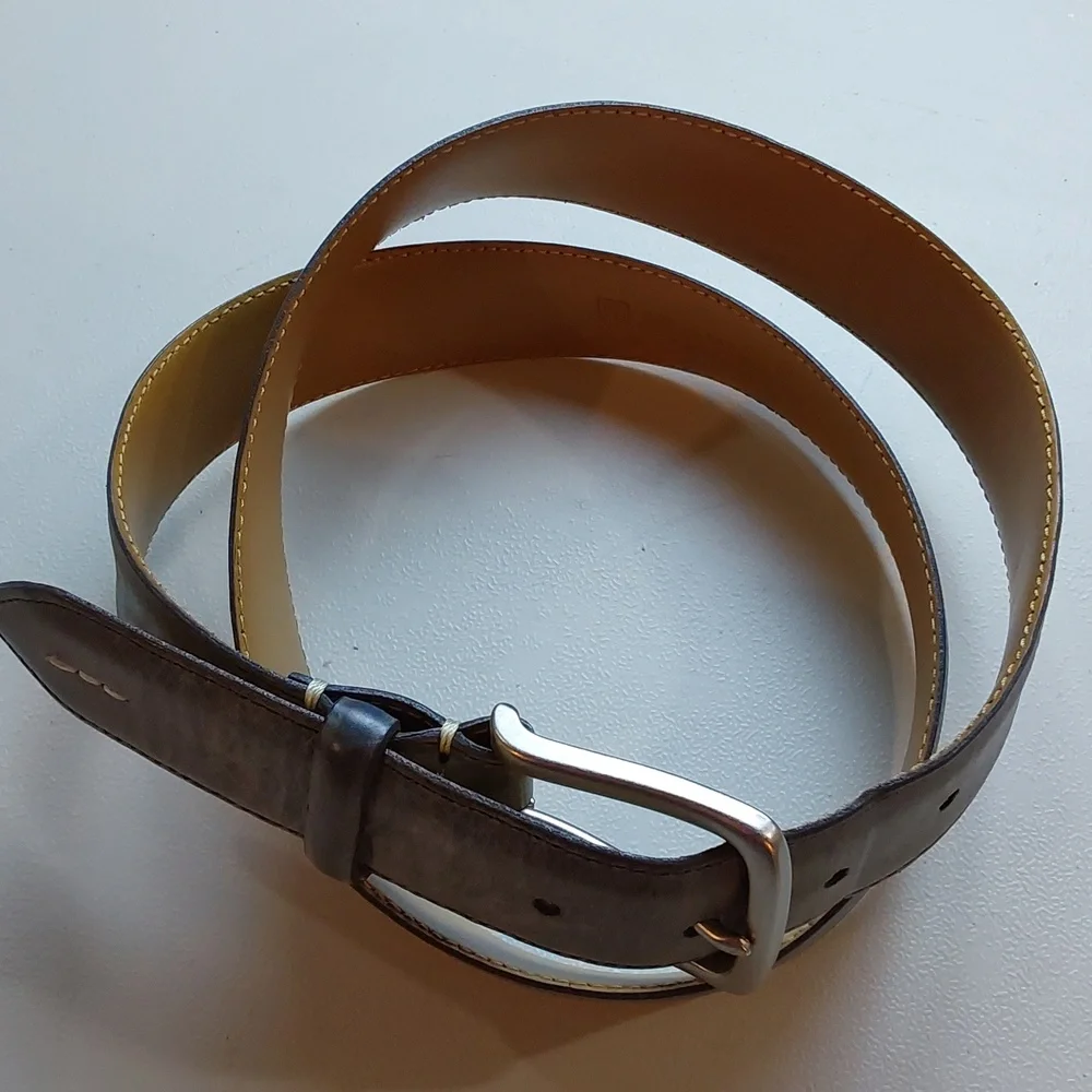 Allen Edmonds| Men's Carbon Gray Full Grain Leather Supple Dress Belt Silver 40